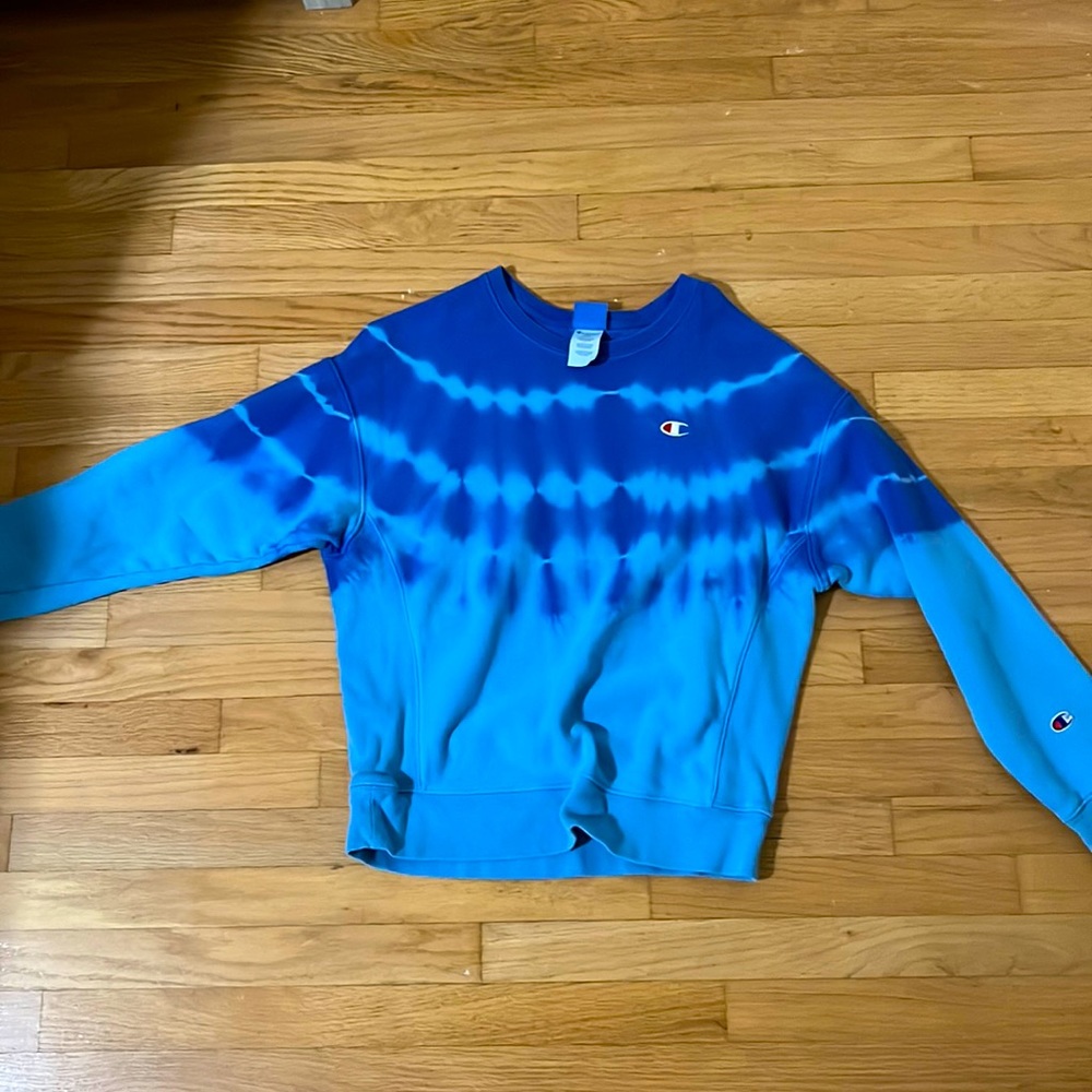 Champion Tie-Dyed Crewneck